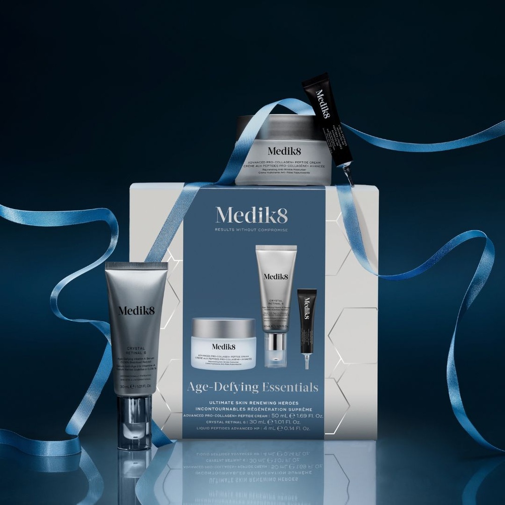 Medik8 Age-Defying Essentials – zestaw świąteczny Advanced Pro-Collagen+ Peptide Cream 50 ml + Crystal Retinal 6 30 ml + Liquid Peptides Advanced MP 4 ml - obrazek 4